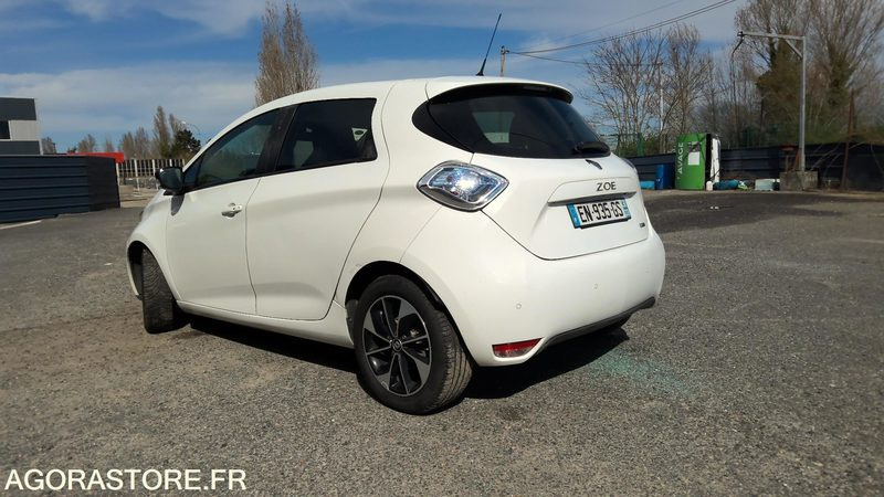 RENAULT ZOE - 2017 - 63000 KMS - CT OK - AUTONOMIE 280 KMS - Automobil: slika RENAULT ZOE - 2017 - 63000 KMS - CT OK - AUTONOMIE 280 KMS - Automobil RENAULT ZOE - 2017 - 63000 KMS - CT OK - AUTONOMIE 280 KMS - Automobil: slika RENAULT ZOE - 2017 - 63000 KMS - CT OK - AUTONOMIE 280 KMS - Automobil