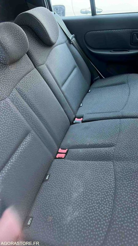 Renault Clio - 2006 - 163200kms - FZ-228-PM - Automobil: slika Renault Clio - 2006 - 163200kms - FZ-228-PM - Automobil Renault Clio - 2006 - 163200kms - FZ-228-PM - Automobil: slika Renault Clio - 2006 - 163200kms - FZ-228-PM - Automobil