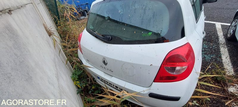 Renault Clio - 2008 - Automobil: slika Renault Clio - 2008 - Automobil Renault Clio - 2008 - Automobil: slika Renault Clio - 2008 - Automobil