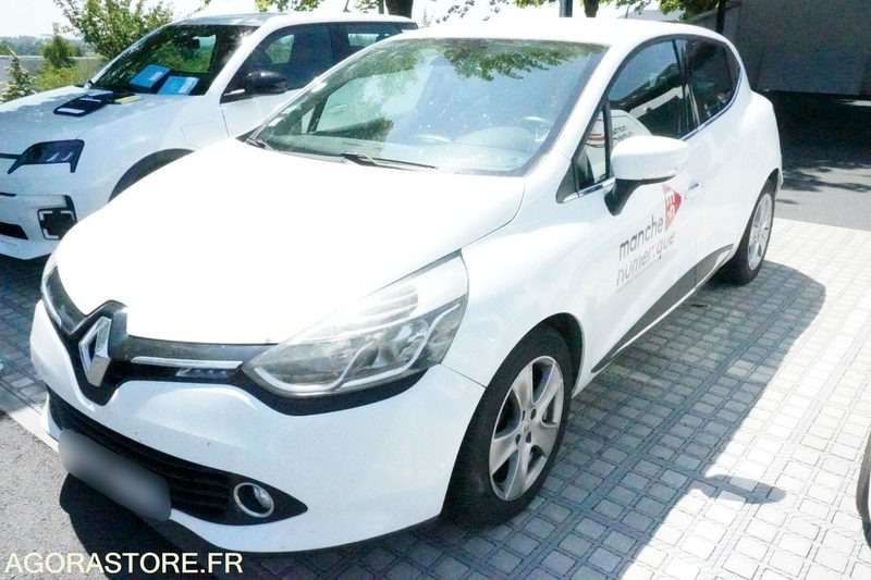 Renault Clio 4 - Automobil: slika Renault Clio 4 - Automobil Renault Clio 4 - Automobil: slika Renault Clio 4 - Automobil