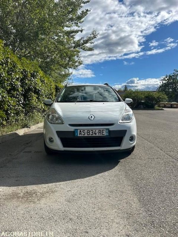 Renault Clio break 100600kms 2010 - Karavan: slika Renault Clio break 100600kms 2010 - Karavan Renault Clio break 100600kms 2010 - Karavan: slika Renault Clio break 100600kms 2010 - Karavan