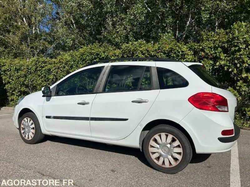 Renault Clio break 100600kms 2010 - Karavan: slika Renault Clio break 100600kms 2010 - Karavan Renault Clio break 100600kms 2010 - Karavan: slika Renault Clio break 100600kms 2010 - Karavan