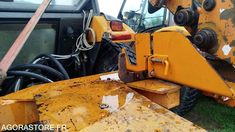 Renault Ergos 100 - 2001 - 11860h - 161ASD31 - Traktor: slika Renault Ergos 100 - 2001 - 11860h - 161ASD31 - Traktor Renault Ergos 100 - 2001 - 11860h - 161ASD31 - Traktor: slika Renault Ergos 100 - 2001 - 11860h - 161ASD31 - Traktor