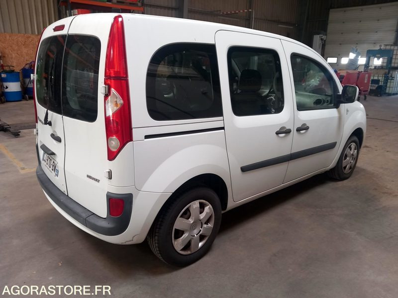 Renault Kango 5 places DCI - Automobil: slika Renault Kango 5 places DCI - Automobil Renault Kango 5 places DCI - Automobil: slika Renault Kango 5 places DCI - Automobil