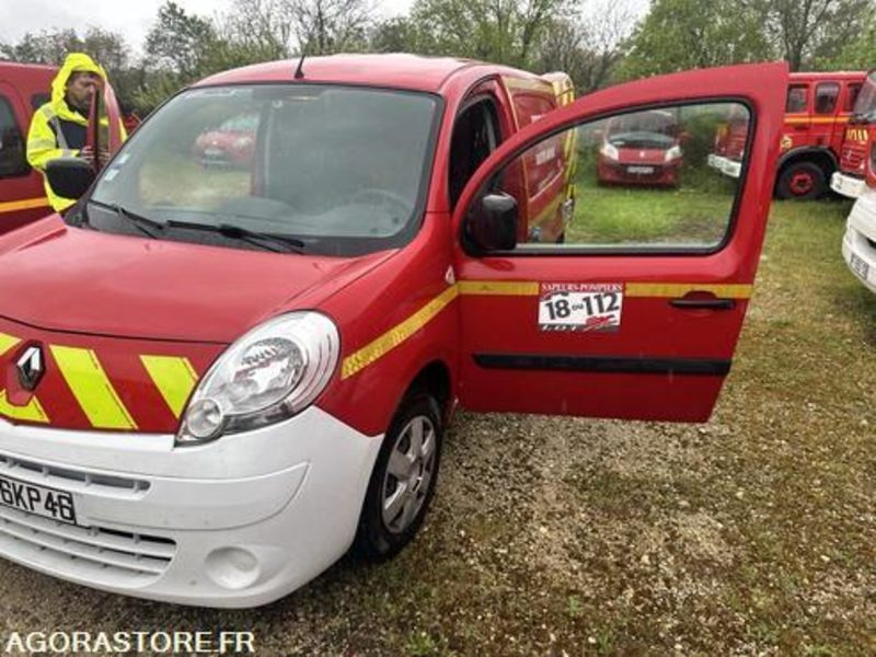 Renault Kangoo - 1016KP46 - Mali kombi: slika Renault Kangoo - 1016KP46 - Mali kombi Renault Kangoo - 1016KP46 - Mali kombi: slika Renault Kangoo - 1016KP46 - Mali kombi