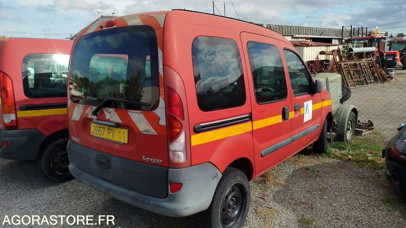 Renault Kangoo - 2000 - 2657PV11 - Mali kombi: slika Renault Kangoo - 2000 - 2657PV11 - Mali kombi Renault Kangoo - 2000 - 2657PV11 - Mali kombi: slika Renault Kangoo - 2000 - 2657PV11 - Mali kombi