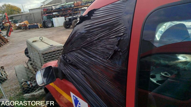 Renault Kangoo - 2000 - 2657PV11 - Mali kombi: slika Renault Kangoo - 2000 - 2657PV11 - Mali kombi Renault Kangoo - 2000 - 2657PV11 - Mali kombi: slika Renault Kangoo - 2000 - 2657PV11 - Mali kombi