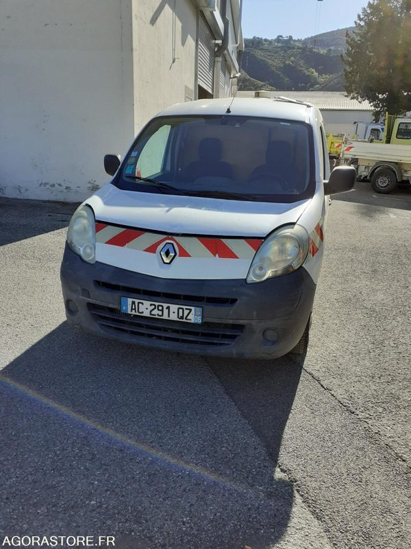 Renault Kangoo - 2009 - 215399KM - Mali kombi: slika Renault Kangoo - 2009 - 215399KM - Mali kombi Renault Kangoo - 2009 - 215399KM - Mali kombi: slika Renault Kangoo - 2009 - 215399KM - Mali kombi