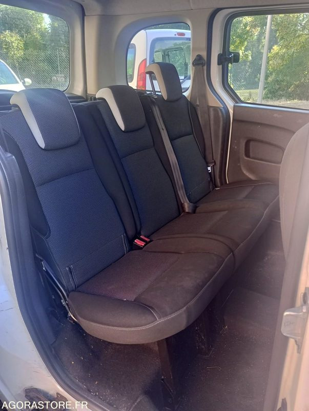 Renault Kangoo 2013 227831 kms - Mali kombi: slika Renault Kangoo 2013 227831 kms - Mali kombi Renault Kangoo 2013 227831 kms - Mali kombi: slika Renault Kangoo 2013 227831 kms - Mali kombi