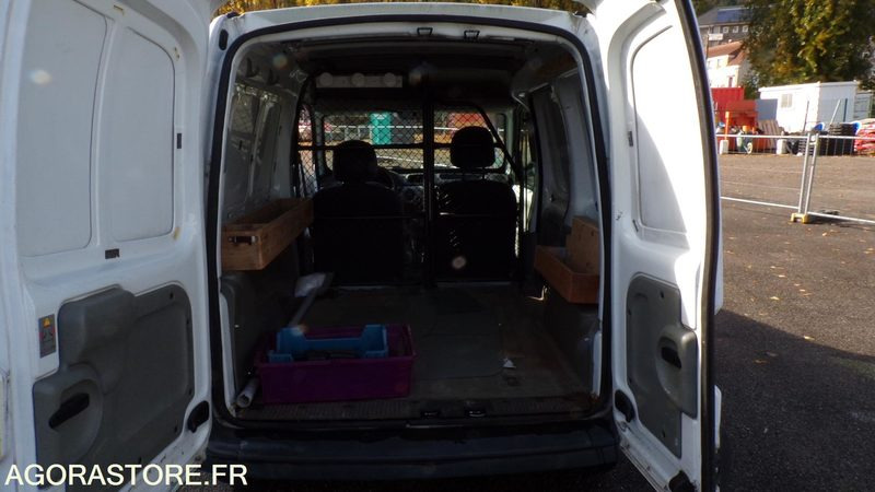 Mali kombi Renault Kangoo AL-103-YV (ASST): slika Mali kombi Renault Kangoo AL-103-YV (ASST)