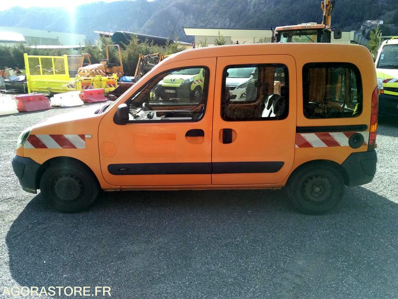 Renault Kangoo Authentique 1.5 Dci 70 - 2008 - 152220 KM - Mali kombi: slika Renault Kangoo Authentique 1.5 Dci 70 - 2008 - 152220 KM - Mali kombi Renault Kangoo Authentique 1.5 Dci 70 - 2008 - 152220 KM - Mali kombi: slika Renault Kangoo Authentique 1.5 Dci 70 - 2008 - 152220 KM - Mali kombi