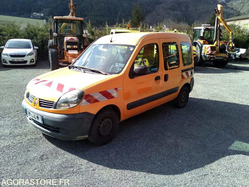 Renault Kangoo Authentique 1.5 Dci 70 - 2008 - 152220 KM - Mali kombi: slika Renault Kangoo Authentique 1.5 Dci 70 - 2008 - 152220 KM - Mali kombi Renault Kangoo Authentique 1.5 Dci 70 - 2008 - 152220 KM - Mali kombi: slika Renault Kangoo Authentique 1.5 Dci 70 - 2008 - 152220 KM - Mali kombi