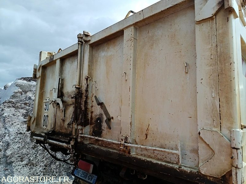 Renault Kerax dci 370-26 Benne 6X4 BE-258-GV - Kiper: slika Renault Kerax dci 370-26 Benne 6X4 BE-258-GV - Kiper Renault Kerax dci 370-26 Benne 6X4 BE-258-GV - Kiper: slika Renault Kerax dci 370-26 Benne 6X4 BE-258-GV - Kiper