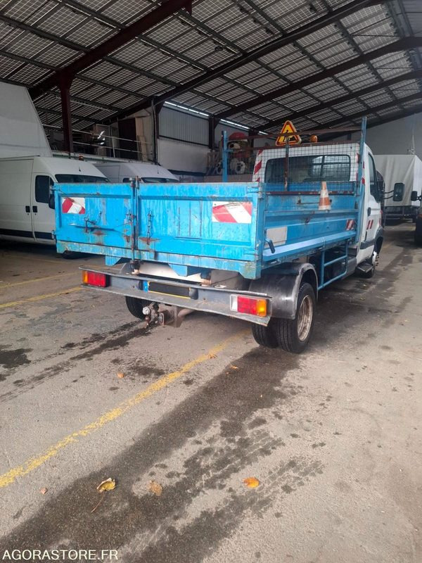 Renault Mascott benne roues jumelées 183615kms 2000 - Mali kamion kiper: slika  Renault Mascott benne roues jumelées 183615kms 2000 - Mali kamion kiper Renault Mascott benne roues jumelées 183615kms 2000 - Mali kamion kiper: slika  Renault Mascott benne roues jumelées 183615kms 2000 - Mali kamion kiper
