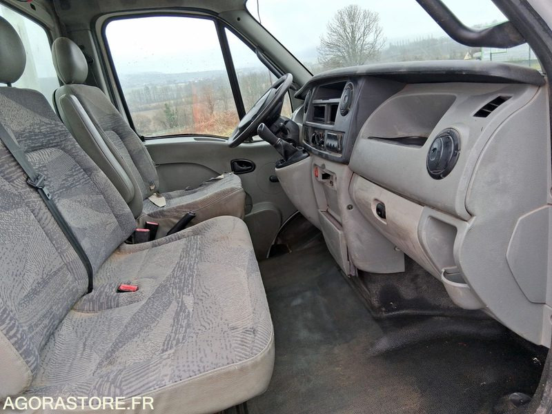 Renault Master 120 DCI - Mali kamion kiper: slika Renault Master 120 DCI - Mali kamion kiper Renault Master 120 DCI - Mali kamion kiper: slika Renault Master 120 DCI - Mali kamion kiper