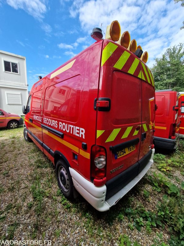 Renault Master - 2005 - 22473 - 2254YG27 - Furgon: slika Renault Master - 2005 - 22473 - 2254YG27 - Furgon Renault Master - 2005 - 22473 - 2254YG27 - Furgon: slika Renault Master - 2005 - 22473 - 2254YG27 - Furgon