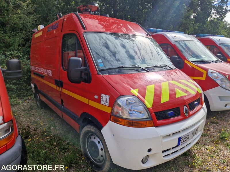 Renault Master - 2005 - 22473 - 2254YG27 - Furgon: slika Renault Master - 2005 - 22473 - 2254YG27 - Furgon Renault Master - 2005 - 22473 - 2254YG27 - Furgon: slika Renault Master - 2005 - 22473 - 2254YG27 - Furgon