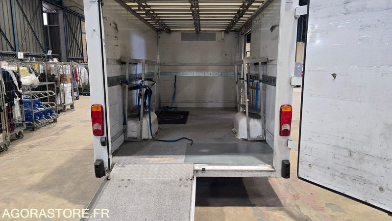Renault - Master - 2012 - 122643KMS - Furgon: slika Renault - Master - 2012 - 122643KMS - Furgon Renault - Master - 2012 - 122643KMS - Furgon: slika Renault - Master - 2012 - 122643KMS - Furgon