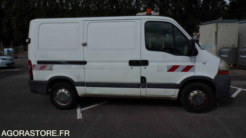 Renault Master AR-579-TD (ASST) - Furgon: slika Renault Master AR-579-TD (ASST) - Furgon Renault Master AR-579-TD (ASST) - Furgon: slika Renault Master AR-579-TD (ASST) - Furgon