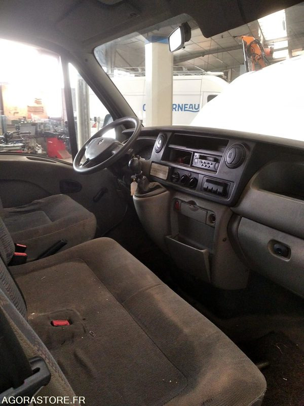 Renault Master - Furgon: slika Renault Master - Furgon Renault Master - Furgon: slika Renault Master - Furgon