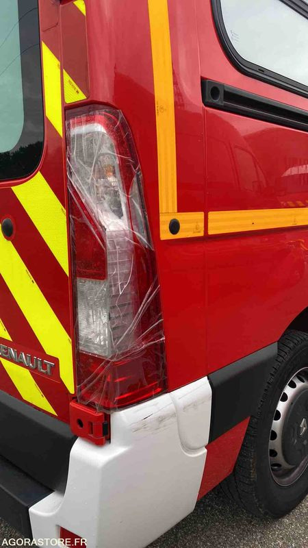 Renault Master III dci 125 - 18/06/2014 - Vozilo hitne pomoći: slika  Renault Master III dci 125 - 18/06/2014 - Vozilo hitne pomoći Renault Master III dci 125 - 18/06/2014 - Vozilo hitne pomoći: slika  Renault Master III dci 125 - 18/06/2014 - Vozilo hitne pomoći