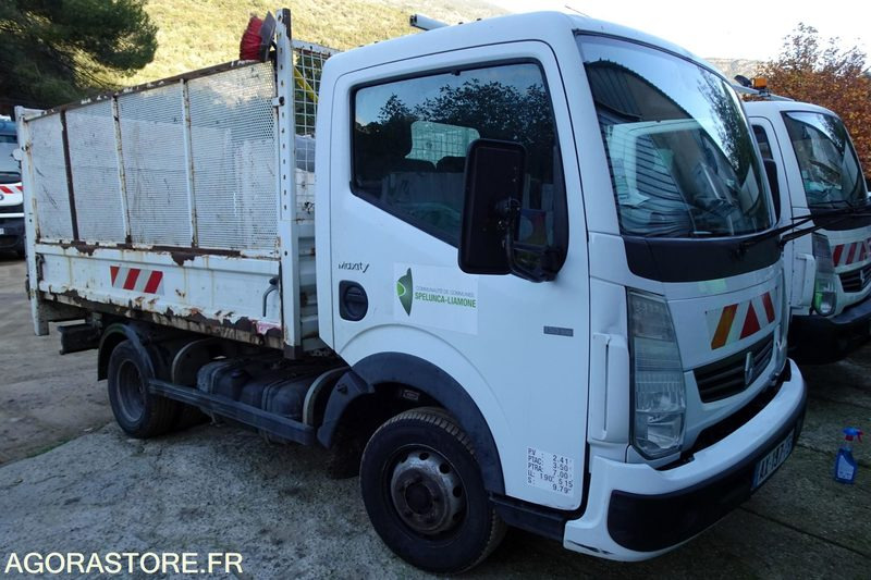 Renault Maxity 130 DXI - Mali kamion kiper: slika Renault Maxity 130 DXI - Mali kamion kiper Renault Maxity 130 DXI - Mali kamion kiper: slika Renault Maxity 130 DXI - Mali kamion kiper