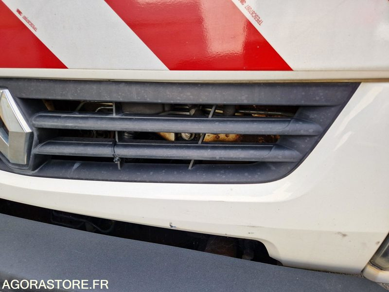 Mali kamion kiper Renault Maxity - 2018 - 172638- EV409DZ: slika Mali kamion kiper Renault Maxity - 2018 - 172638- EV409DZ