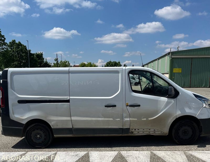 Renault Trafic III L2H1 1200 Energy - 2021 - 161 000km - Furgon: slika Renault Trafic III L2H1 1200 Energy - 2021 - 161 000km - Furgon Renault Trafic III L2H1 1200 Energy - 2021 - 161 000km - Furgon: slika Renault Trafic III L2H1 1200 Energy - 2021 - 161 000km - Furgon