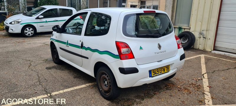 Renault Twingo 1.2l 16v - Automobil: slika Renault Twingo 1.2l 16v - Automobil Renault Twingo 1.2l 16v - Automobil: slika Renault Twingo 1.2l 16v - Automobil