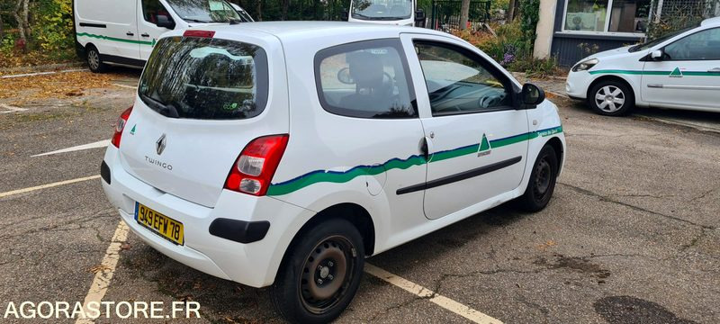 Renault Twingo 1.2l 16v - Automobil: slika Renault Twingo 1.2l 16v - Automobil Renault Twingo 1.2l 16v - Automobil: slika Renault Twingo 1.2l 16v - Automobil