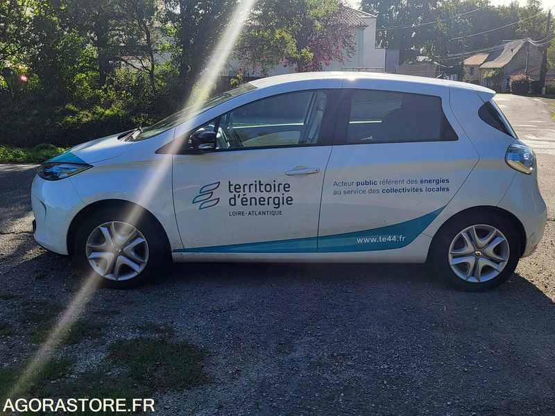 Renault Zoé 70265 kms FD266AT - Automobil: slika Renault Zoé 70265 kms FD266AT - Automobil Renault Zoé 70265 kms FD266AT - Automobil: slika Renault Zoé 70265 kms FD266AT - Automobil