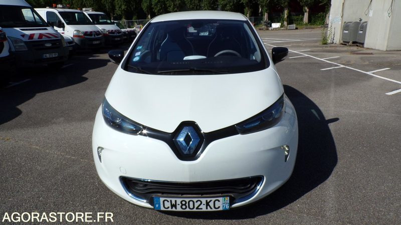 Renault Zoe CW-802-KC (BP) - Automobil: slika Renault Zoe CW-802-KC (BP) - Automobil Renault Zoe CW-802-KC (BP) - Automobil: slika Renault Zoe CW-802-KC (BP) - Automobil