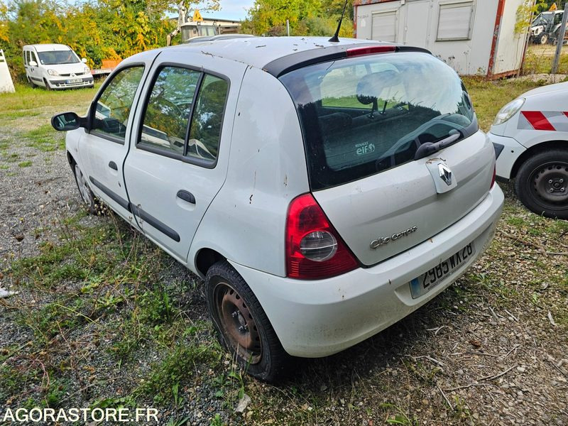 Renault clio - 2008 - 189212km - 2985WX28 - Automobil: slika Renault clio - 2008 - 189212km - 2985WX28 - Automobil Renault clio - 2008 - 189212km - 2985WX28 - Automobil: slika Renault clio - 2008 - 189212km - 2985WX28 - Automobil