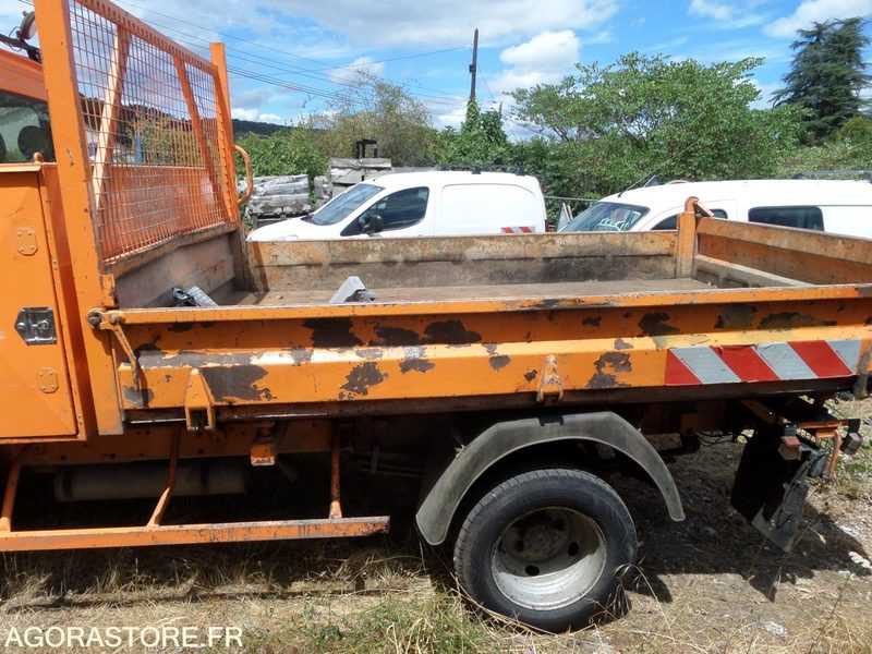 Renault mascott tribenne 5T- 310000km - 2001 (BY-529-FQ) - Mali kamion kiper: slika Renault mascott tribenne 5T- 310000km - 2001 (BY-529-FQ) - Mali kamion kiper Renault mascott tribenne 5T- 310000km - 2001 (BY-529-FQ) - Mali kamion kiper: slika Renault mascott tribenne 5T- 310000km - 2001 (BY-529-FQ) - Mali kamion kiper