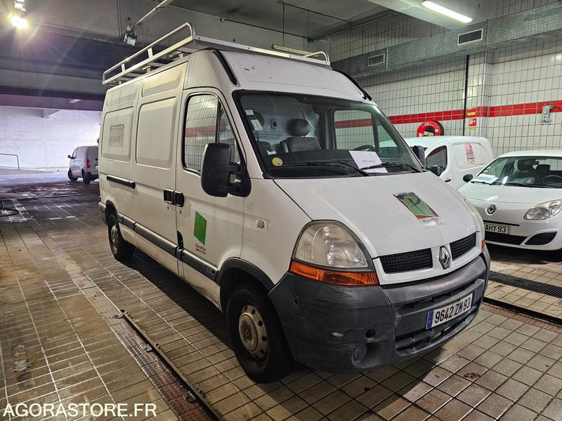 Renault master - 2006 - 52027kms - 9642 ZM 93 - Furgon: slika Renault master - 2006 - 52027kms - 9642 ZM 93 - Furgon Renault master - 2006 - 52027kms - 9642 ZM 93 - Furgon: slika Renault master - 2006 - 52027kms - 9642 ZM 93 - Furgon