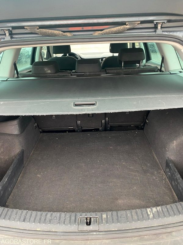 Skoda Kodiaq 2.0 TDI 16V 4x2 DSG7 150 cv Boîte auto - 2020 - 280750km - SUV: slika Skoda Kodiaq 2.0 TDI 16V 4x2 DSG7 150 cv Boîte auto - 2020 - 280750km - SUV Skoda Kodiaq 2.0 TDI 16V 4x2 DSG7 150 cv Boîte auto - 2020 - 280750km - SUV: slika Skoda Kodiaq 2.0 TDI 16V 4x2 DSG7 150 cv Boîte auto - 2020 - 280750km - SUV