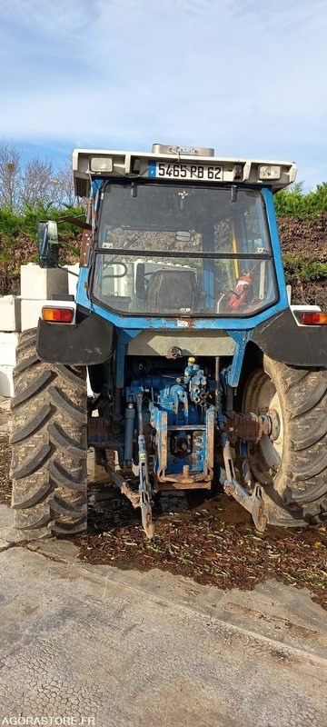 TRACTEUR AGRICOLE - Traktor: slika TRACTEUR AGRICOLE - Traktor TRACTEUR AGRICOLE - Traktor: slika TRACTEUR AGRICOLE - Traktor