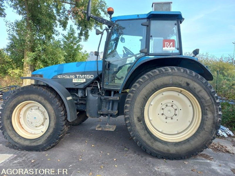 TRACTEUR AGRICOLE NEW HOLLAND EK-378-PK - Traktor: slika TRACTEUR AGRICOLE NEW HOLLAND EK-378-PK - Traktor TRACTEUR AGRICOLE NEW HOLLAND EK-378-PK - Traktor: slika TRACTEUR AGRICOLE NEW HOLLAND EK-378-PK - Traktor