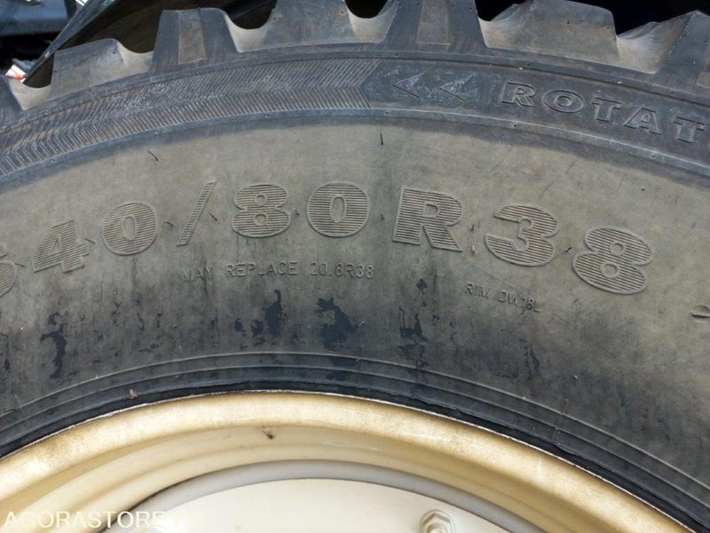 TRACTEUR AGRICOLE NEW HOLLAND EK-378-PK - Traktor: slika TRACTEUR AGRICOLE NEW HOLLAND EK-378-PK - Traktor TRACTEUR AGRICOLE NEW HOLLAND EK-378-PK - Traktor: slika TRACTEUR AGRICOLE NEW HOLLAND EK-378-PK - Traktor