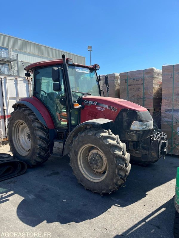 TRACTEUR CASE FARMALL95 - FD902NC - 2019 - 712 HEURES - Traktor: slika TRACTEUR CASE FARMALL95 - FD902NC - 2019 - 712 HEURES - Traktor TRACTEUR CASE FARMALL95 - FD902NC - 2019 - 712 HEURES - Traktor: slika TRACTEUR CASE FARMALL95 - FD902NC - 2019 - 712 HEURES - Traktor
