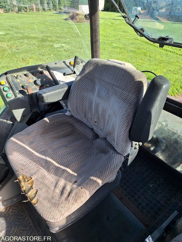 TRACTEUR CHARGEUR MASSEY FERGUSON - 1998 - 13654Heures - Traktor: slika TRACTEUR CHARGEUR MASSEY FERGUSON - 1998 - 13654Heures - Traktor TRACTEUR CHARGEUR MASSEY FERGUSON - 1998 - 13654Heures - Traktor: slika TRACTEUR CHARGEUR MASSEY FERGUSON - 1998 - 13654Heures - Traktor