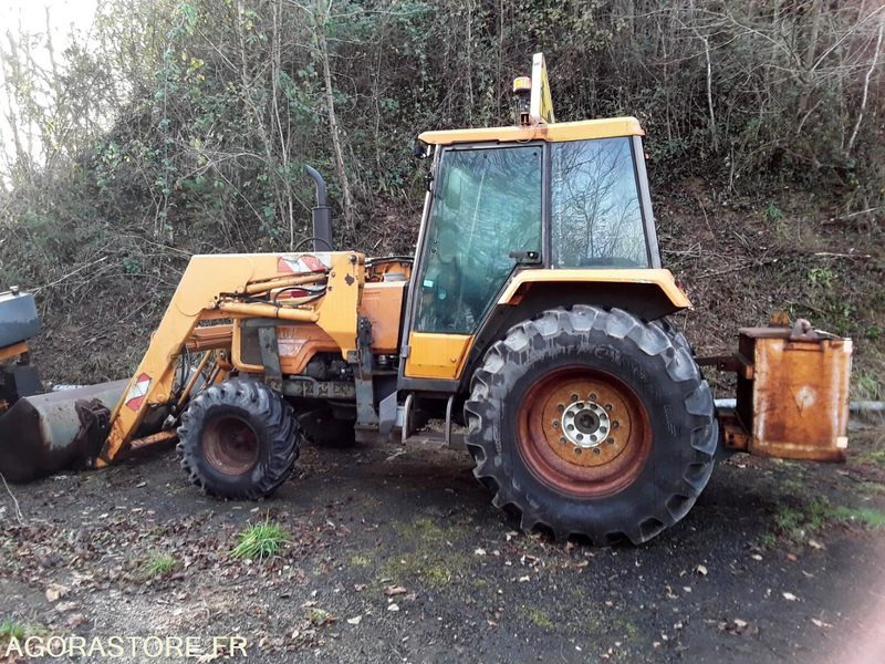 TRACTEUR RENAULT 750 MI CHARGEUR E3285 - Traktor: slika TRACTEUR RENAULT 750 MI CHARGEUR E3285 - Traktor TRACTEUR RENAULT 750 MI CHARGEUR E3285 - Traktor: slika TRACTEUR RENAULT 750 MI CHARGEUR E3285 - Traktor