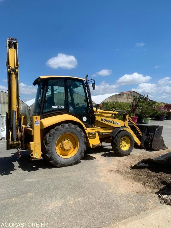 TRACTOPELLE - KOMATSU - Rovokopač-utovarivač: slika TRACTOPELLE - KOMATSU - Rovokopač-utovarivač TRACTOPELLE - KOMATSU - Rovokopač-utovarivač: slika TRACTOPELLE - KOMATSU - Rovokopač-utovarivač