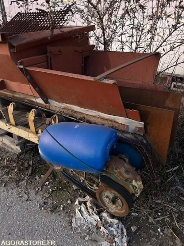 TREMIE DE CONVOYAGE HORIZONTALE 12.50 M - Transporter: slika TREMIE DE CONVOYAGE HORIZONTALE 12.50 M - Transporter TREMIE DE CONVOYAGE HORIZONTALE 12.50 M - Transporter: slika TREMIE DE CONVOYAGE HORIZONTALE 12.50 M - Transporter