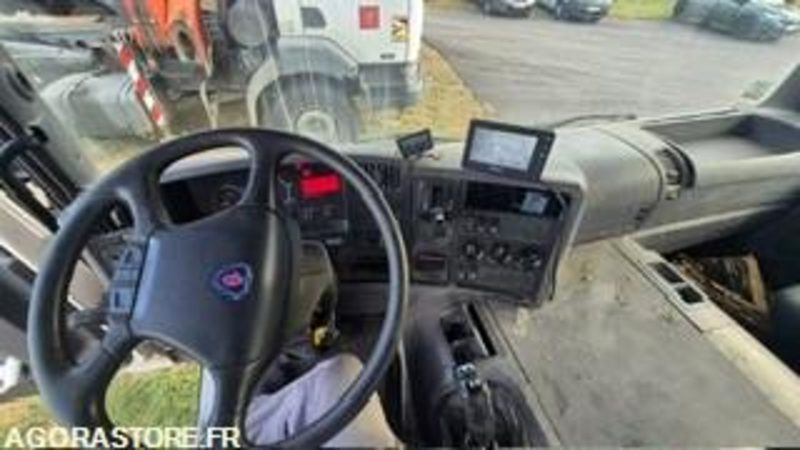 6*4 AMPIROL - SCANIA de 2005 avec BRAS PROMAT - 191441kms - Tegljač: slika 6*4 AMPIROL - SCANIA de 2005 avec BRAS PROMAT - 191441kms - Tegljač 6*4 AMPIROL - SCANIA de 2005 avec BRAS PROMAT - 191441kms - Tegljač: slika 6*4 AMPIROL - SCANIA de 2005 avec BRAS PROMAT - 191441kms - Tegljač