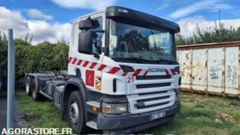 6*4 AMPIROL - SCANIA de 2005 avec BRAS PROMAT - 191441kms - Tegljač: slika 6*4 AMPIROL - SCANIA de 2005 avec BRAS PROMAT - 191441kms - Tegljač 6*4 AMPIROL - SCANIA de 2005 avec BRAS PROMAT - 191441kms - Tegljač: slika 6*4 AMPIROL - SCANIA de 2005 avec BRAS PROMAT - 191441kms - Tegljač