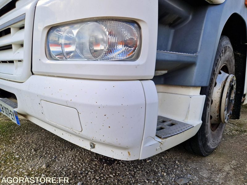 DAF CF 85.360 - 2012 - 241565 Kms - CB337EY - Tegljač: slika DAF CF 85.360 - 2012 - 241565 Kms - CB337EY - Tegljač DAF CF 85.360 - 2012 - 241565 Kms - CB337EY - Tegljač: slika DAF CF 85.360 - 2012 - 241565 Kms - CB337EY - Tegljač