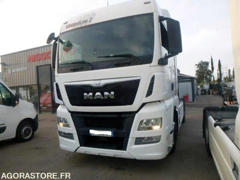 MAN 19.480 TGX - 2015 - 896 000km - Tegljač: slika MAN 19.480 TGX - 2015 - 896 000km - Tegljač MAN 19.480 TGX - 2015 - 896 000km - Tegljač: slika MAN 19.480 TGX - 2015 - 896 000km - Tegljač