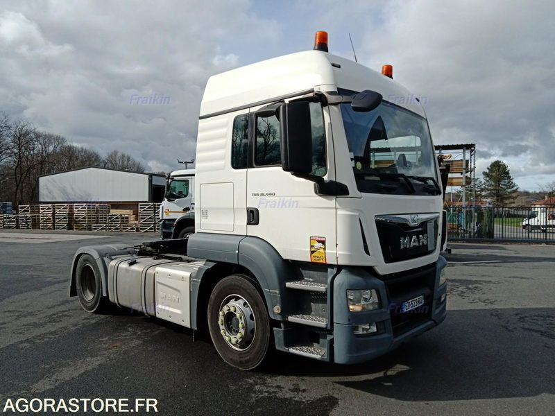 MAN TGS 18.440 BLS 4X2 EURO 6 529425 kms / 2016 / ED-523-RQ - Tegljač: slika MAN TGS 18.440 BLS 4X2 EURO 6 529425 kms / 2016 / ED-523-RQ - Tegljač MAN TGS 18.440 BLS 4X2 EURO 6 529425 kms / 2016 / ED-523-RQ - Tegljač: slika MAN TGS 18.440 BLS 4X2 EURO 6 529425 kms / 2016 / ED-523-RQ - Tegljač