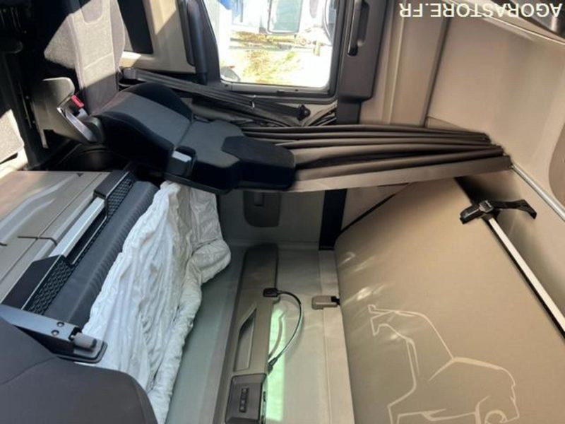 MAN TGX 640 ADR - 2022 - 319 000KM - Tegljač: slika MAN TGX 640 ADR - 2022 - 319 000KM - Tegljač MAN TGX 640 ADR - 2022 - 319 000KM - Tegljač: slika MAN TGX 640 ADR - 2022 - 319 000KM - Tegljač